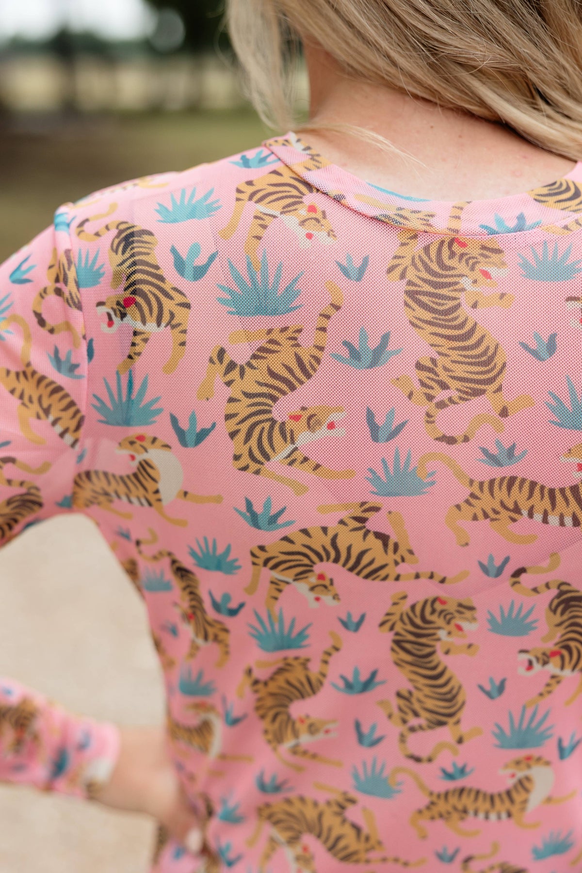 PINK TIGER MESH TOP