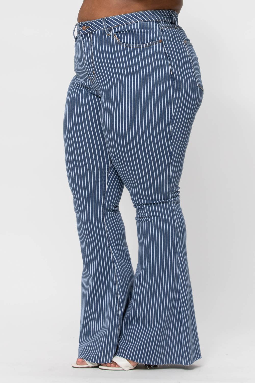 HI-WAIST SUPER FLARE PIN STRIPE  - PLUS