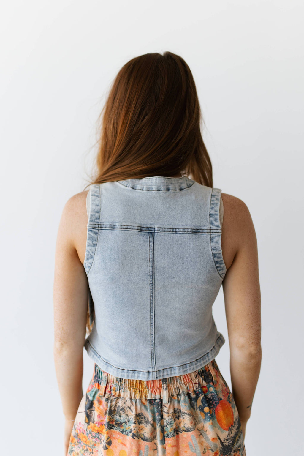 LIGHT DENIM VEST